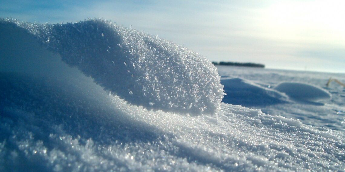 В ближайшие трое суток на большей части Казахстана выпадет снег