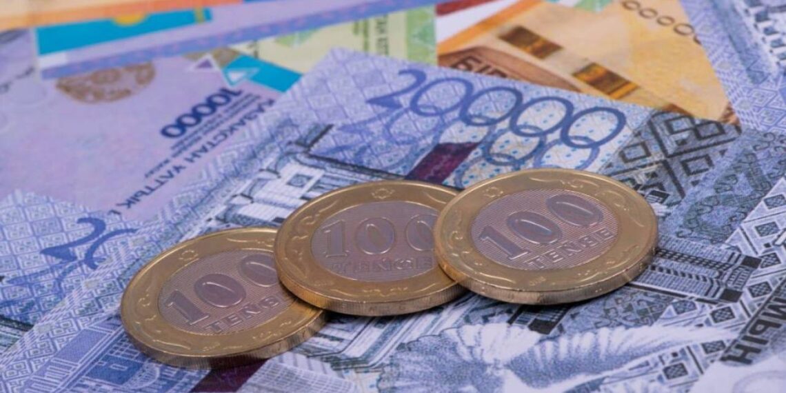 Казахстанцы получили более 400 млрд. тенге в виду государственных пособий