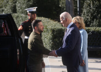 Глава Украины прибыл в Белый дом