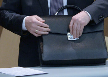 Уголовное дело заведено в отношении бывших чиновников Тараза