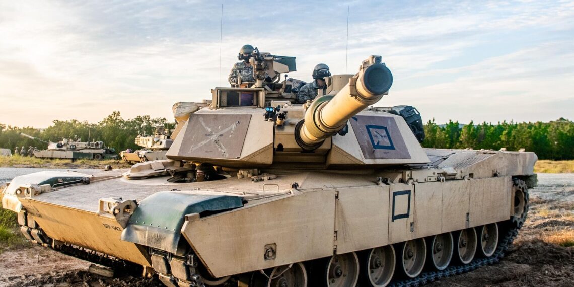 СМИ: споры вокруг поставок танков Киеву не утихали несколько недель