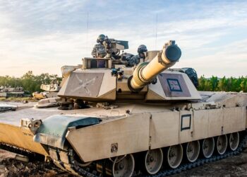 СМИ: споры вокруг поставок танков Киеву не утихали несколько недель