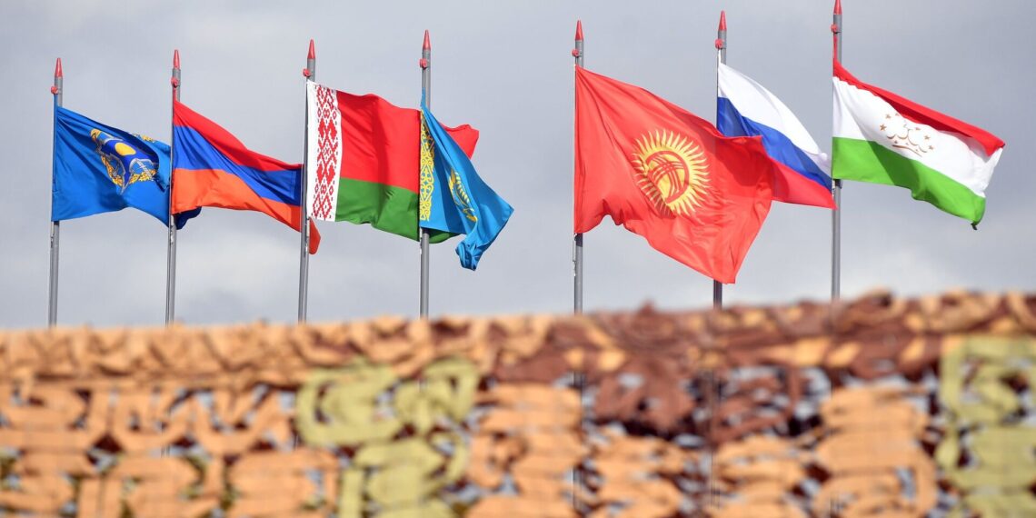 Новому генсеку ОДКБ предстоит укрепить единство стран-участниц