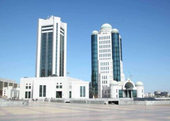 Народная партия Казахстана выдвинула 52 кандидата на выборы в мажилис