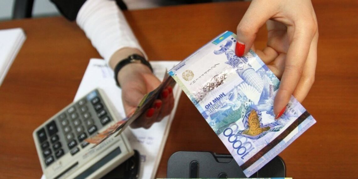 В Казахстане увеличены социальные выплаты в связи с потерей кормильца или работы
