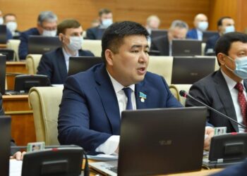 Полномочия депутата Мажилиса прекратил раньше срока