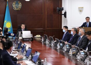 Недавно назначенные министры Казахстана принесли присягу