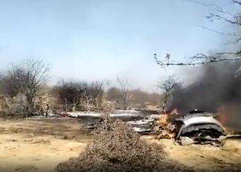 В Индии потерпели крушение два военных истребителя