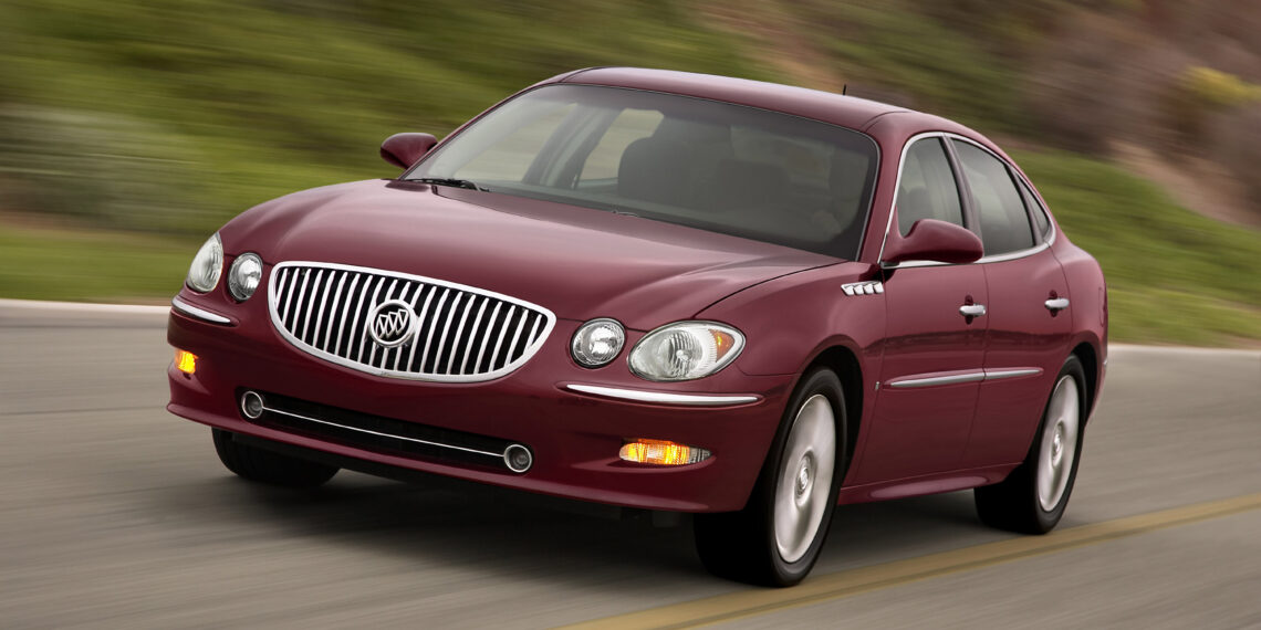 Введен запрет в Казахстане на регистрацию иностраых машин