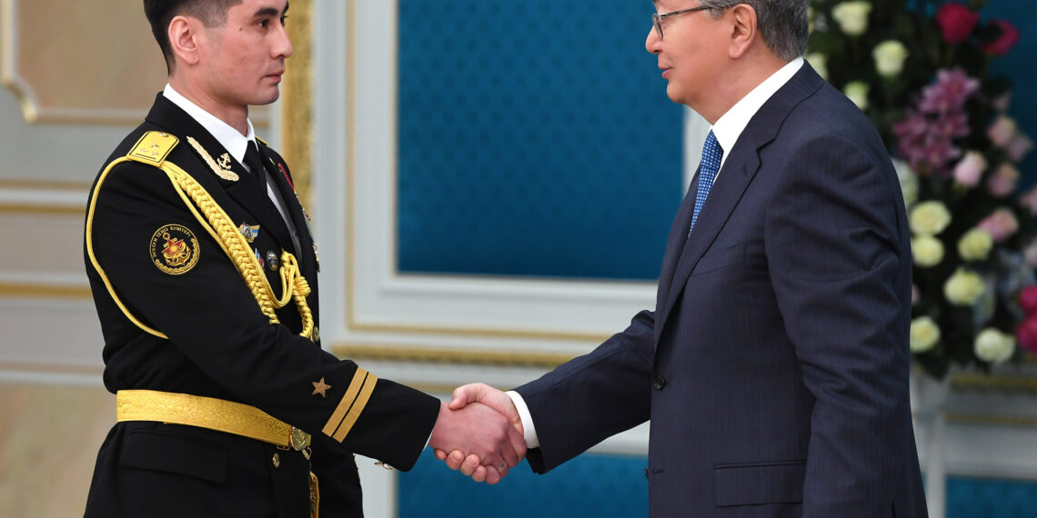 В Казахстане появятся новые ведомственные награды