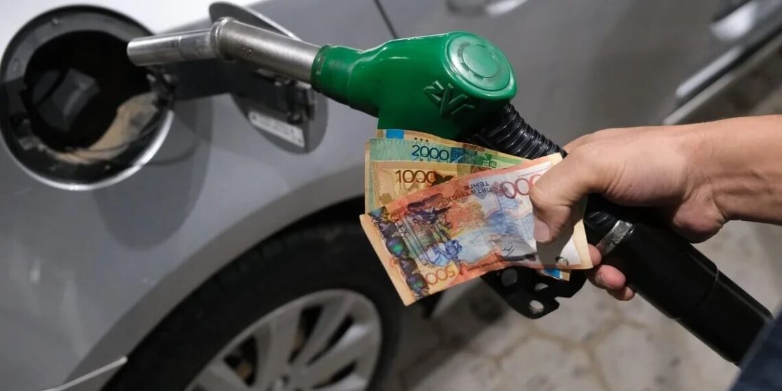 Казахстан ввел ограничения на вывоз нефтепродуктов из республики