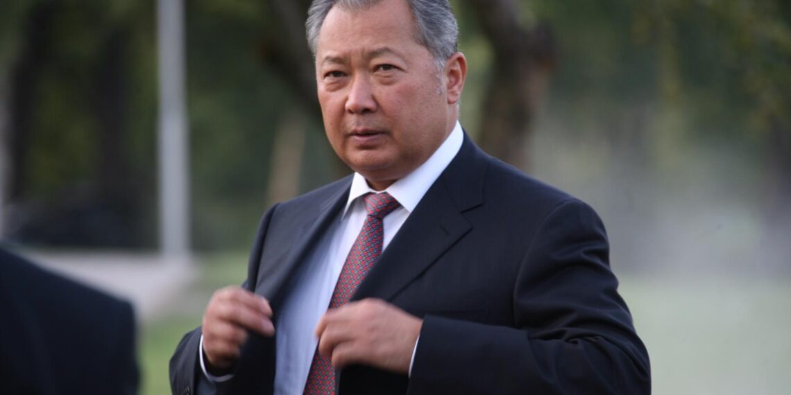 Если Курманбек Бакиев вернется в Кыргызстан, он будет взят под стражу — Садыр Жапаров