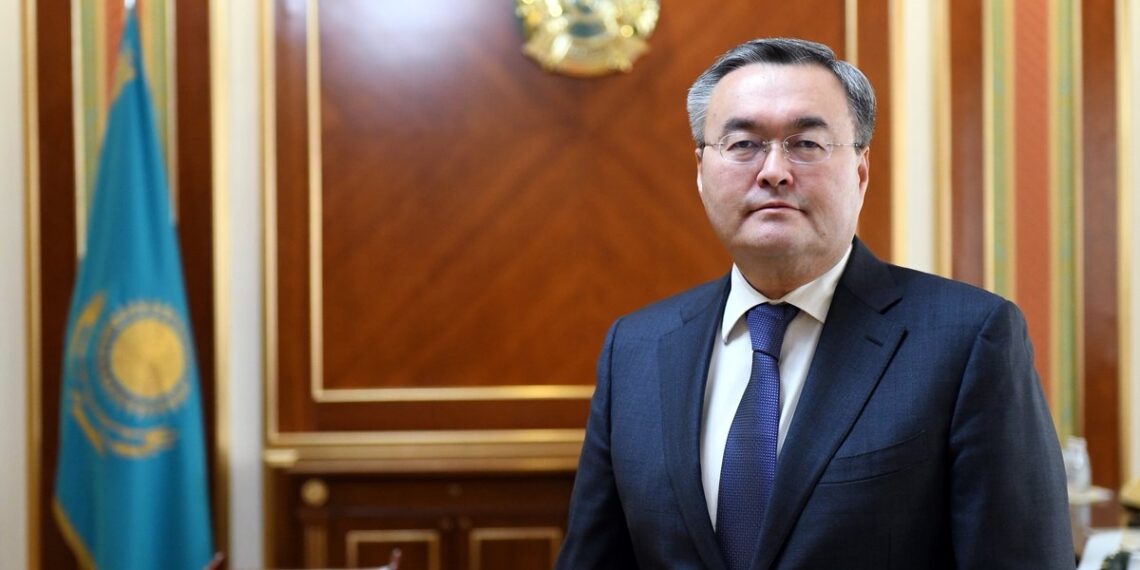 Глава МИД Казахстана прокомментировал визит Энтони Блинкена в республику