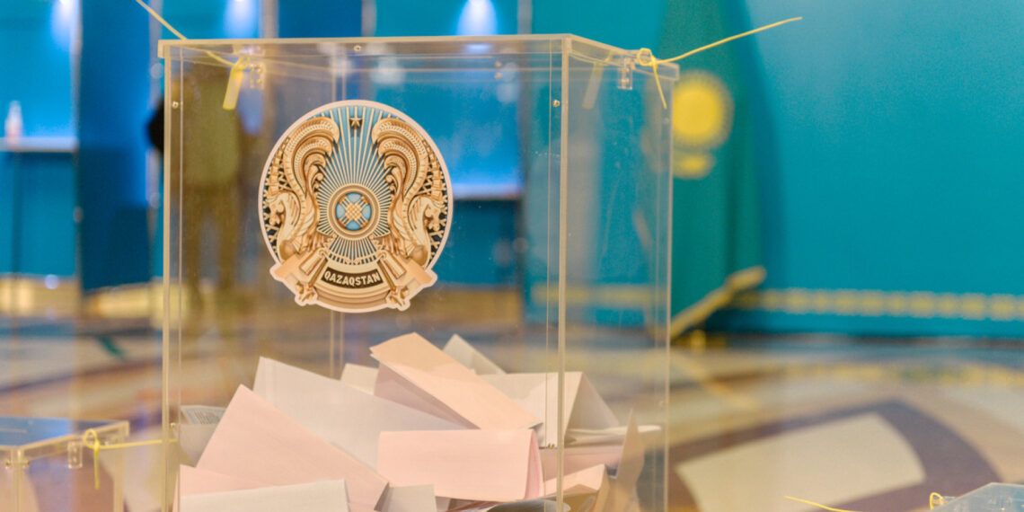 Миссия ОБСЕ начала работу по наблюдению за выборами в Казахстане