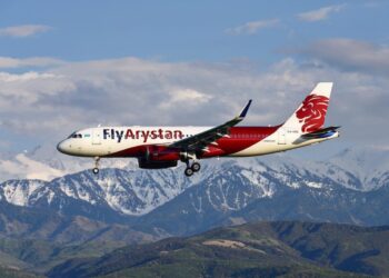 Fly Arystan отменила почти половину запланированных рейсов из Костаная