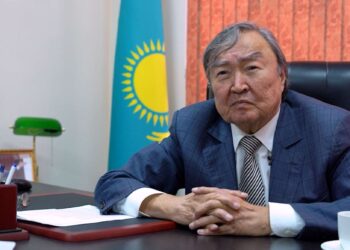 В Алматы происходит первый учредительный съезд партии «Народный Конгресс Казахстана»