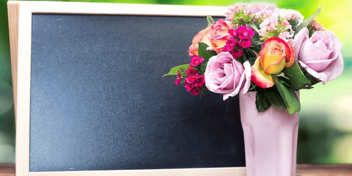 Правительство Казахстана планирует перенести День учителя на 5 октября