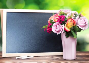 Правительство Казахстана планирует перенести День учителя на 5 октября