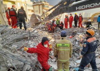 Вице-министр по чрезвычайным ситуациям рассказал о работе спасателей Казахстана в Турции