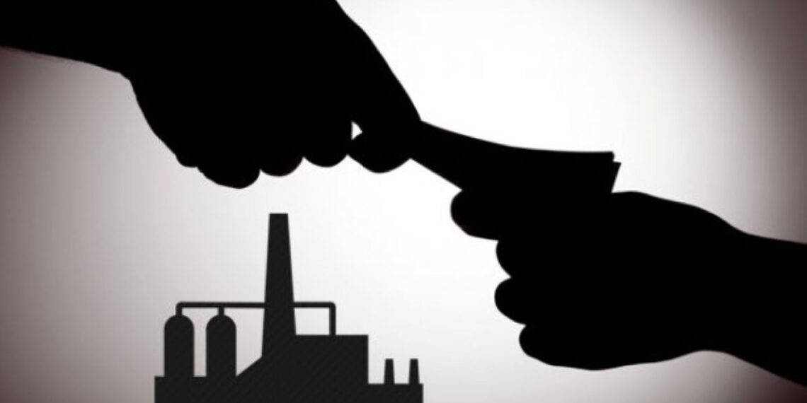 За год правоохранительные органы Казахстана расследовали 19 уголовных дел о фактах рейдерства