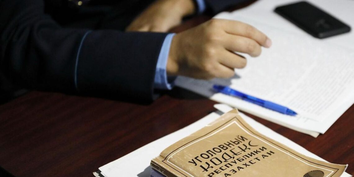 Возбуждено уголовное дело в отношении сотрудников КГА