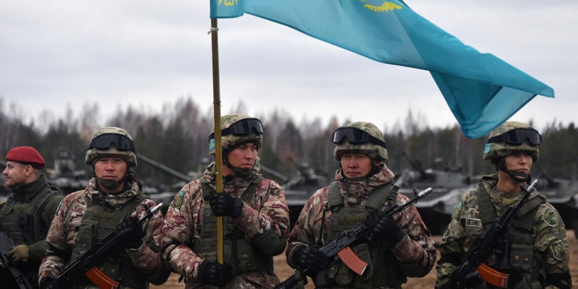 Казахстан занимает 63 место в рейтинге стран по военной мощи