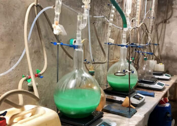 В Алматы ликвидировали нарколабораторию