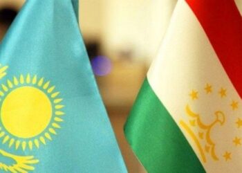 Казахстан подписал соглашения с Таджикистаном о поставках товаров в межсезонье