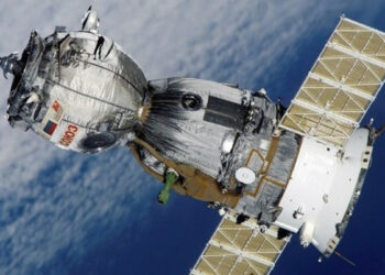 Казахстан получил от России несколько космических аппаратов