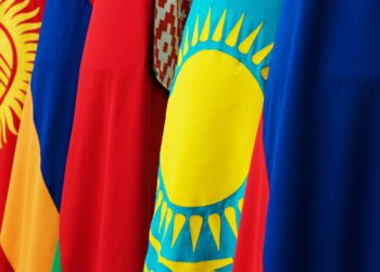 Парламент Казахстана утвердил изменения в Договор в ЕАЭС