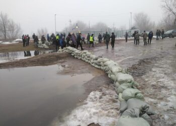 В ЗКО до сих пор идут противопаводковые мероприятия