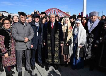 Касым-Жомарт Токаев поздравил народ Казахстана с Наурызом