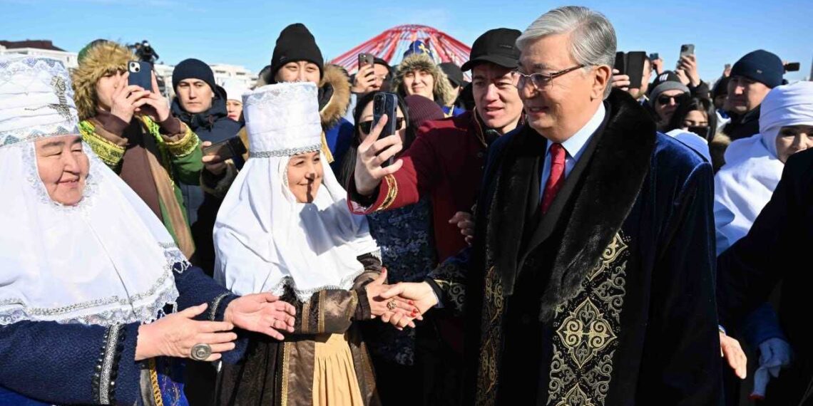 Лидеры Китая и США поздравили Токаева с Наурызом