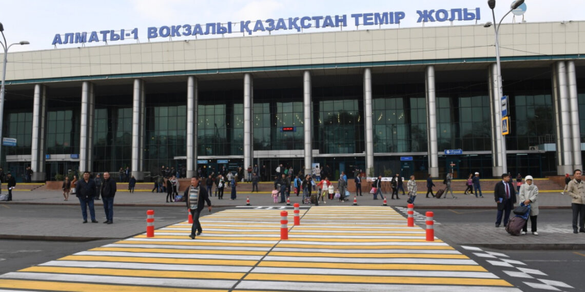 Железнодорожные вокзалы Алматы вновь станут собственностью КТЖ