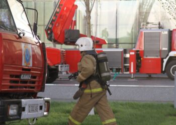 ДЧС Алматинской области дали комментарий касательно пожара на шинном складе