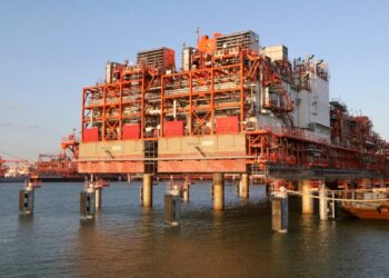 Bloomberg: Казахстан подал в суд на нефтяные компании