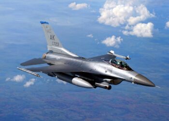 Эстония строит планы по покупке истребителей F-16 для передачи Украине