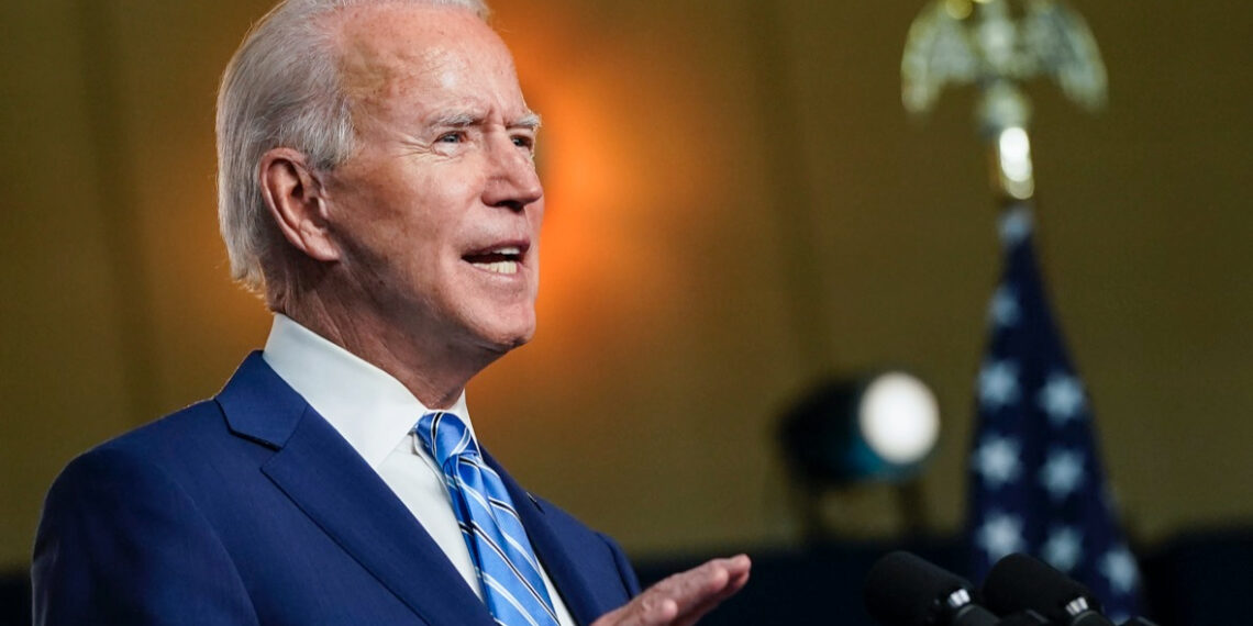 Байден поручил главе Нацразведки оценить ущерб от утечки секретных документов