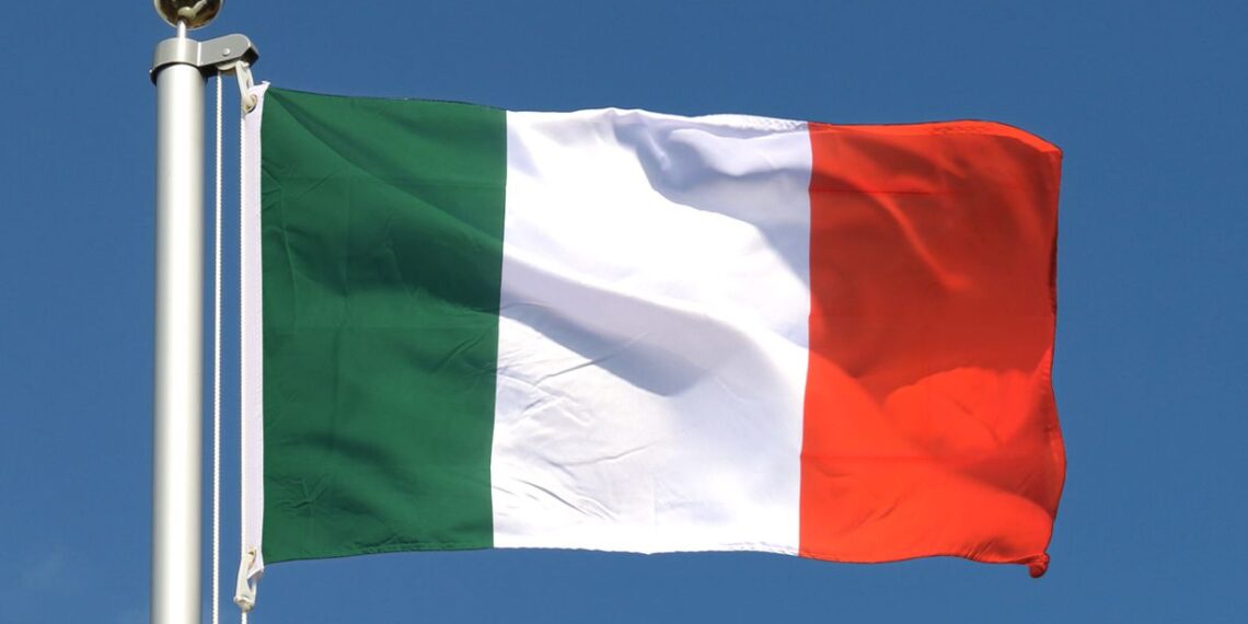 В Италии начались сборы подписей против отправки вооружения Украине