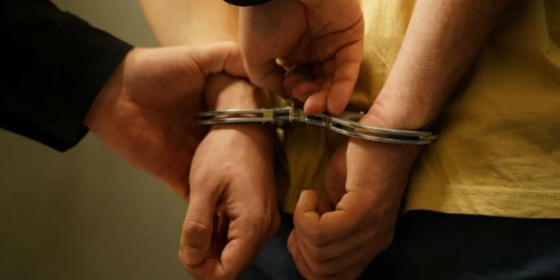 Граждан, перекрывших проезжую часть в Жанаозене, отпустили домой