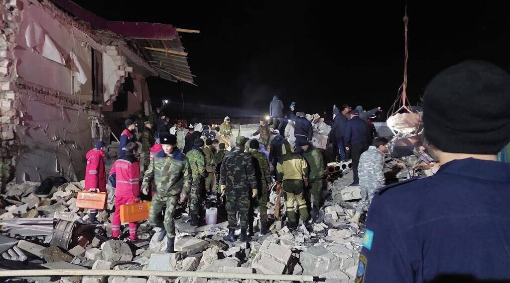 В Жанаозене по факту взрыва дома начато уголовное дело