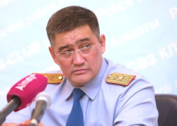 Генпрокуратура опровергла информацию о добровольном возвращении Кудебаева в Казахстан