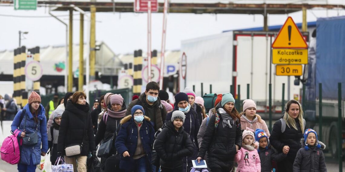 В Германии начались массовые протесты из-за притока беженцев