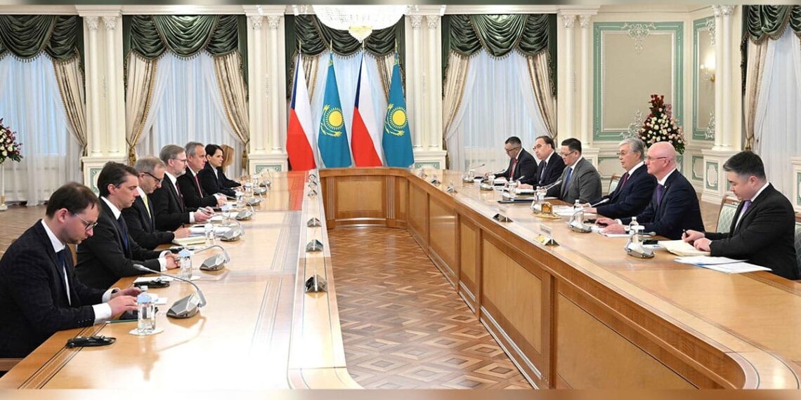 Касым-Жомарт Токаев встретился с премьер-министром Чехии