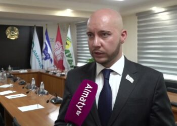 Станистал Канкуров избран председателем Алматинского городского филиала партии Amanat