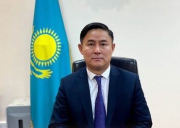 Азамат Ескараев переназначен министром юстиции РК