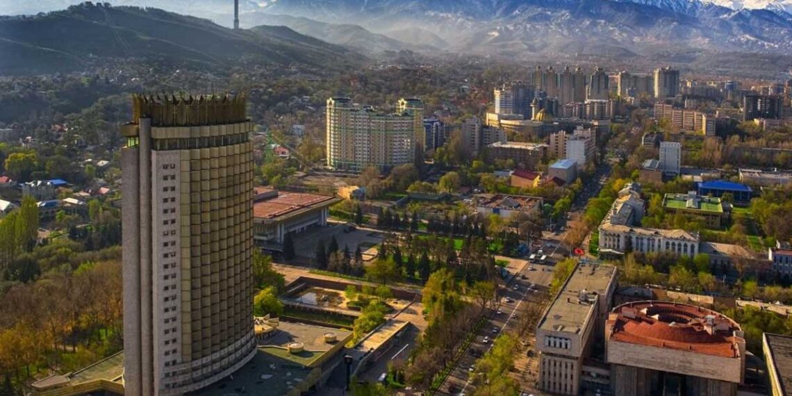 Маслихат утвердил новый генплан Алматы