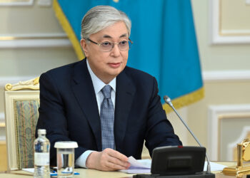 Президент Казахстана освободил заместителей председателя АНК от должностей