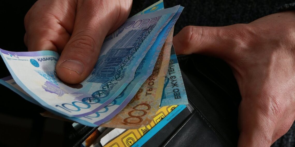 Транспортники ЗКО подозреваются в получении взяток