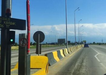 Единоразовый проезд по БАКАД для легковых авто составил 241,5 тенге